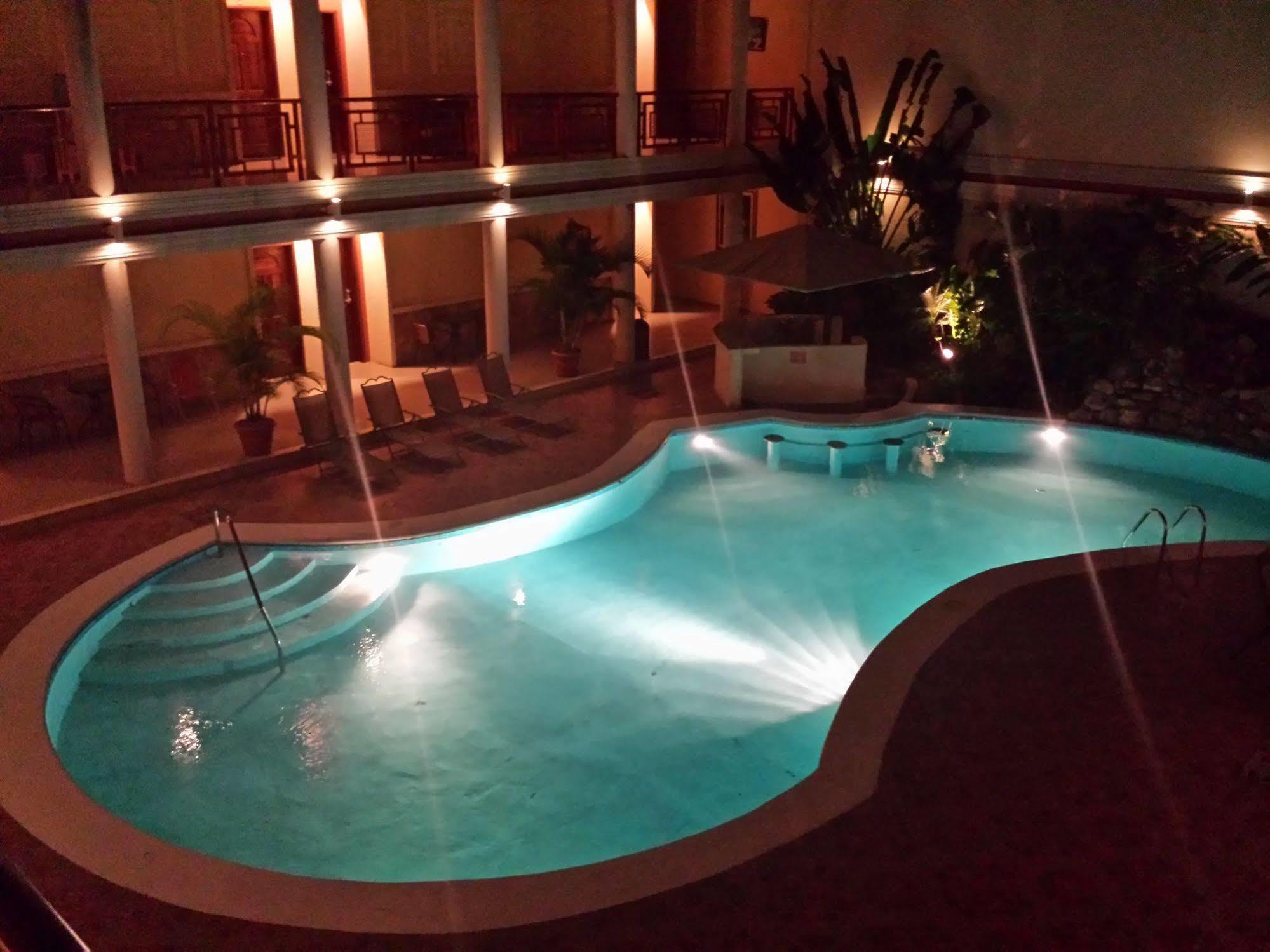 Hotel Plaza Maria Catacamas Esterno foto